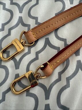Louis Vuitton Brown Leather Strap with Gold Hardware